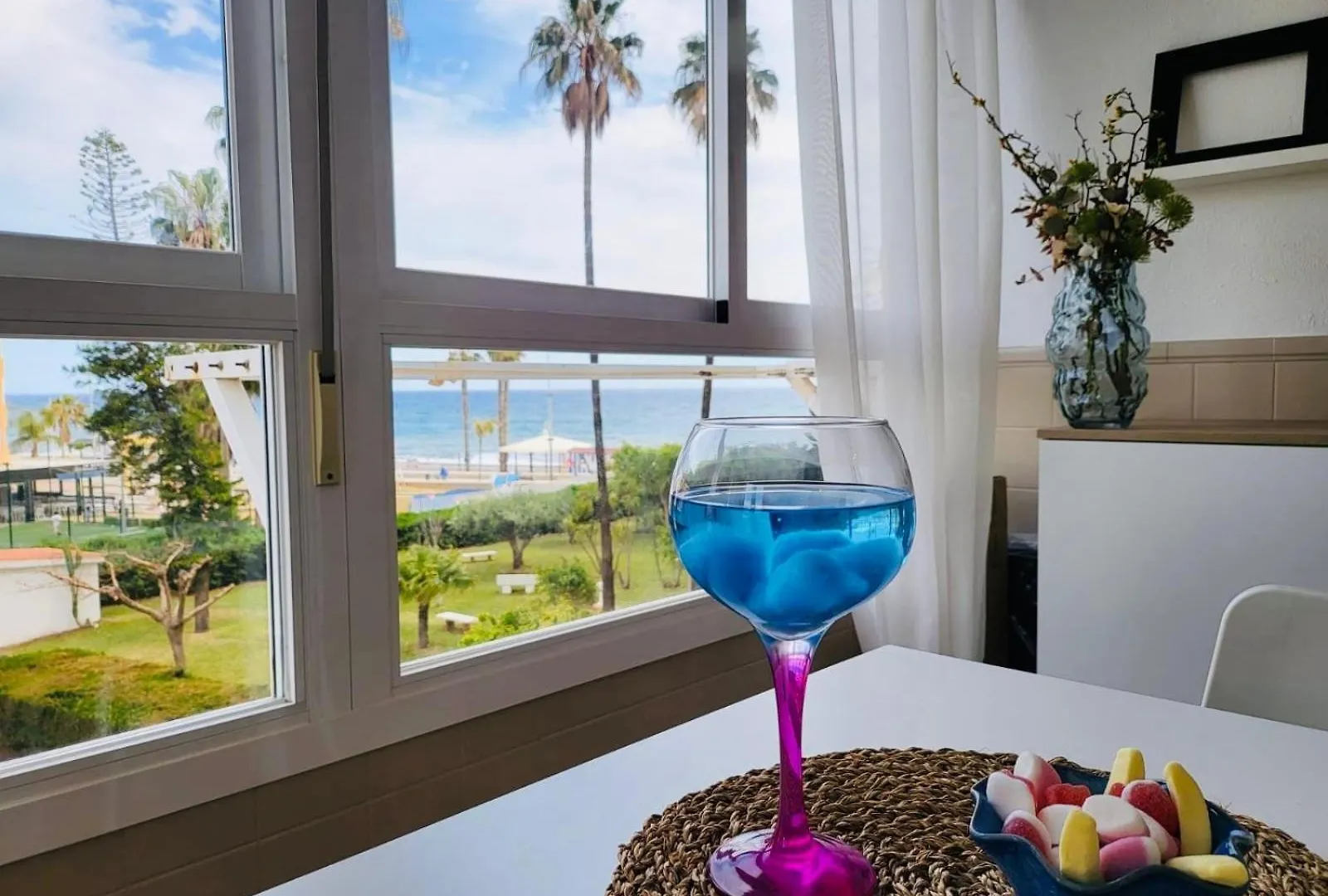 Estudio Pepa Luna Algarrobo Beach Málaga